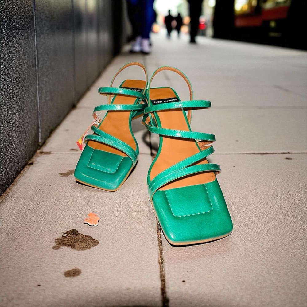 Chic GILLIAN Melissa Leather ANGEL ALARCO’N Green Strappy Sandals 36